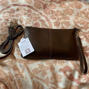 Crazy Horse Leather convertible wristlet / crossbody purse